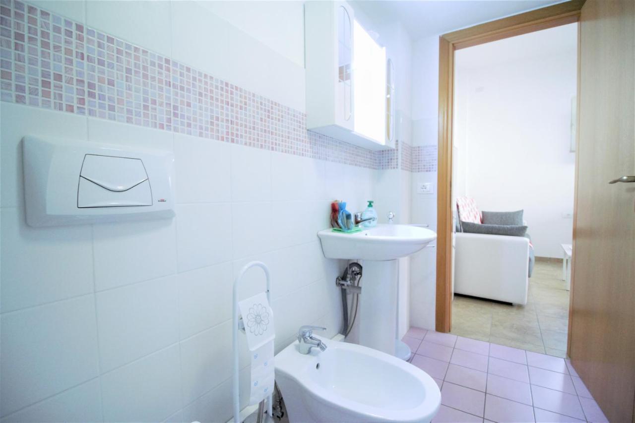 Holidaycasa Sebastiano - Grazioso Bilocale A 150 Mt Dal Mare Sperlonga Exterior photo