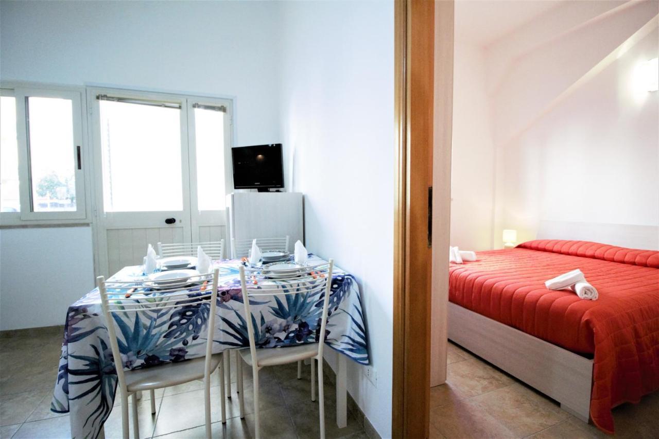 Holidaycasa Sebastiano - Grazioso Bilocale A 150 Mt Dal Mare Sperlonga Exterior photo